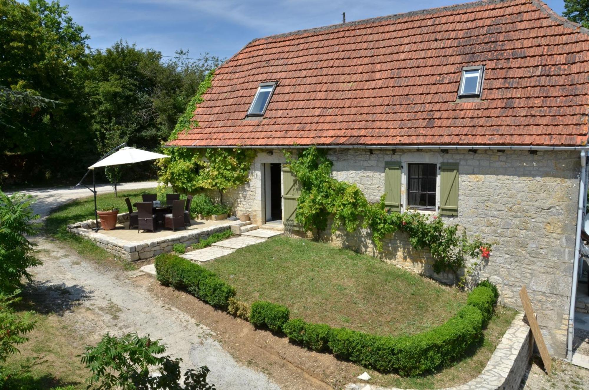 Hôtel Domaine De La Greze à Murat Extérieur photo