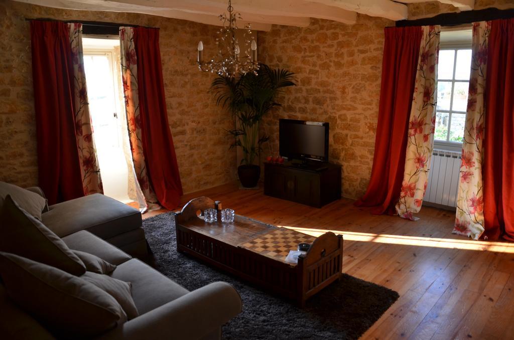 Hôtel Domaine De La Greze à Murat Extérieur photo